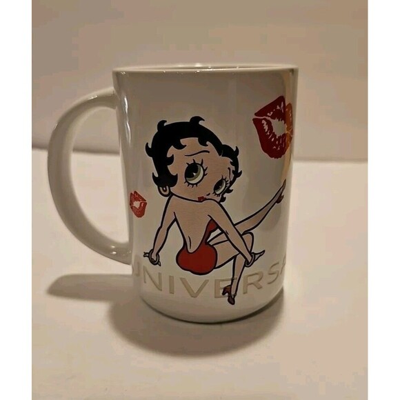 Betty Boop Universal Studios Coffee Mug / Cup Hearts - Picture 1 of 4